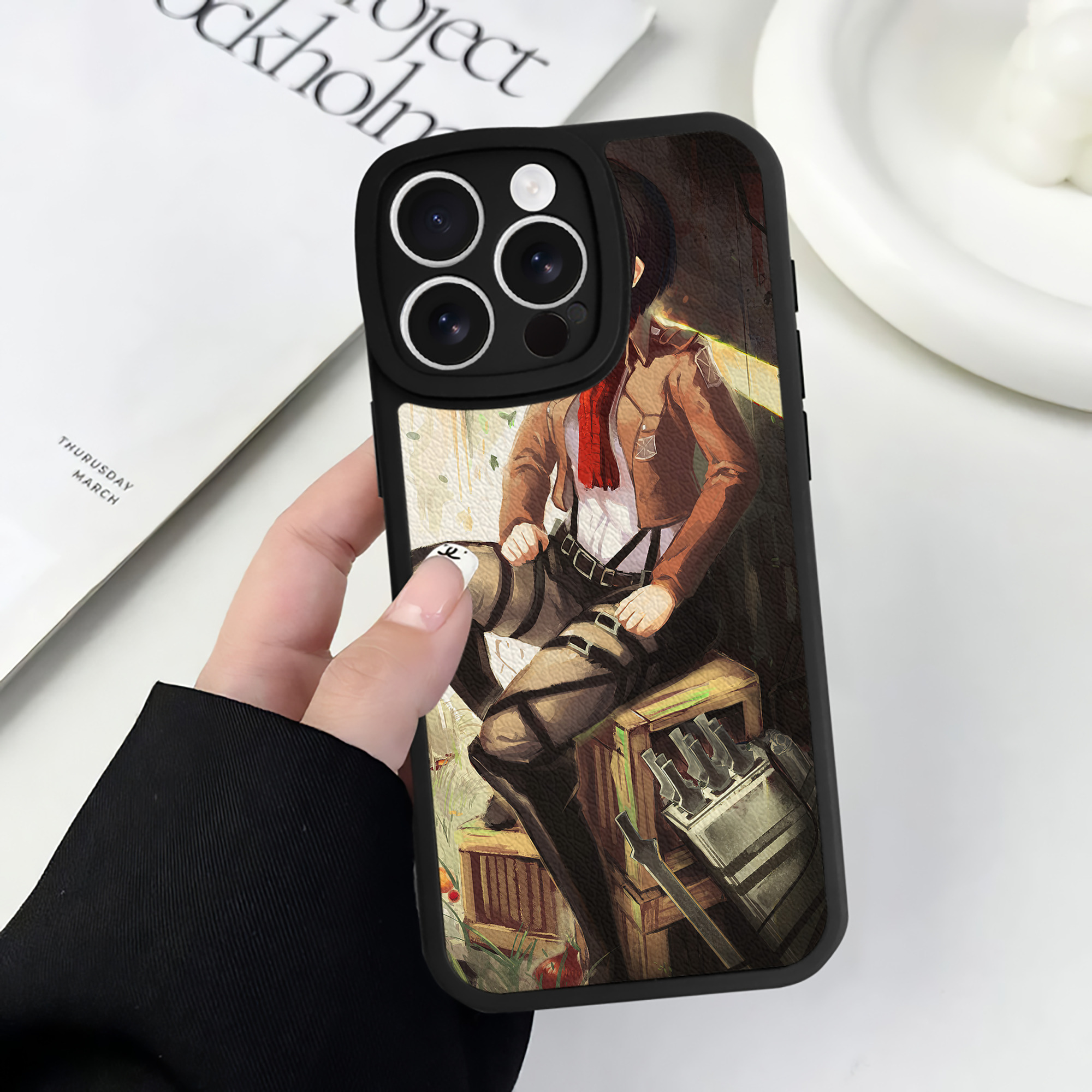 （画像用） 進撃の巨人 Attack on Titan 【iPhone 16シリーズ対応】シリコンスマホケース（レザー調） 材質：シリコン
